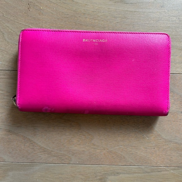 AUTHENTIC BALENCIAGA PINK WALLET - Picture 1 of 8